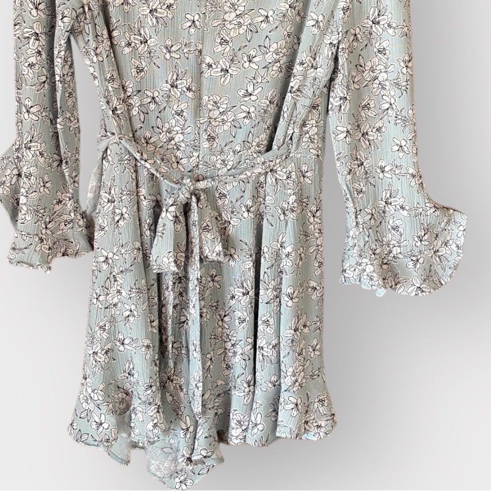 Entro Bohemian Mint Green Floral Ruffled Keyhole Jumper Dress Great Condition - Picture 6 of 12